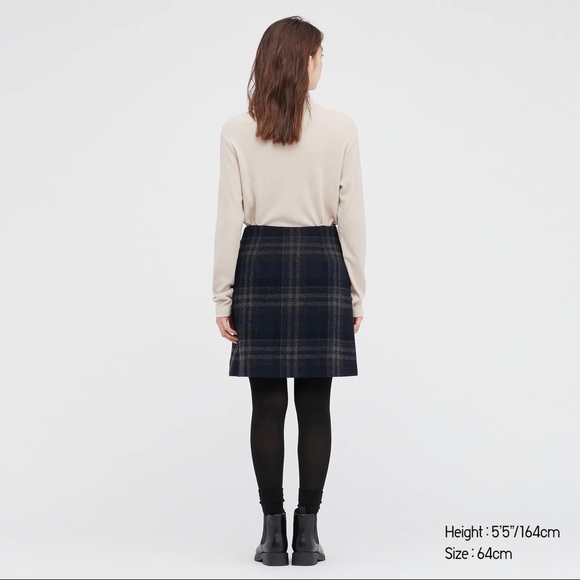 Cute plaid UNIQLO skirt in perfect condition - Picture 7 of 8